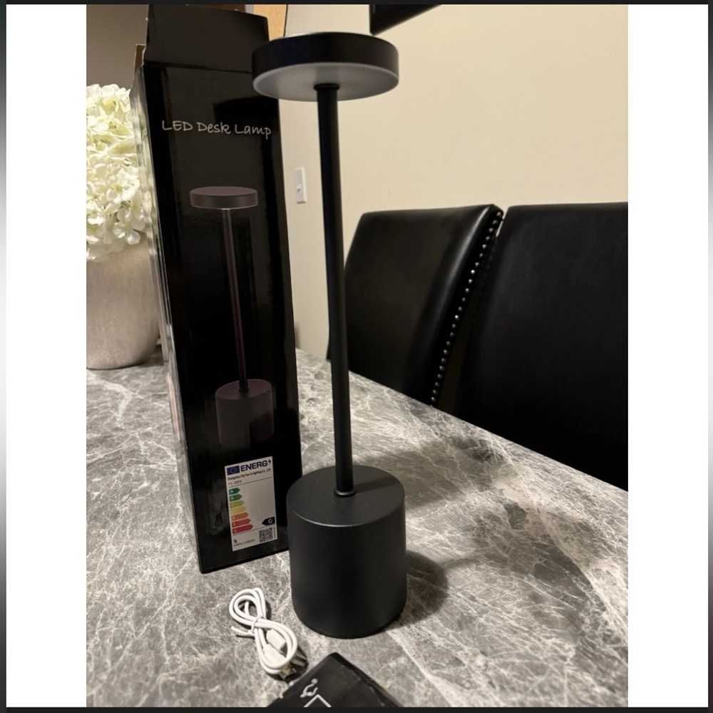 Rechargeable LED Table Lamps Dimmable Cordless Portable Desk Light